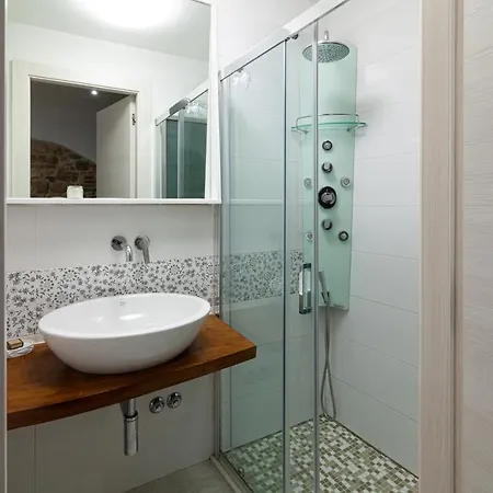 Sea Affittacamere 3*