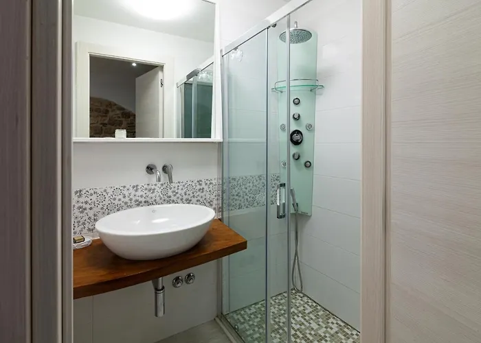 Sea Πανσιόν 3*